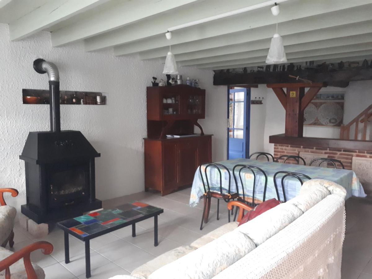 Grand gîte à la campagne Misse Extérieur photo