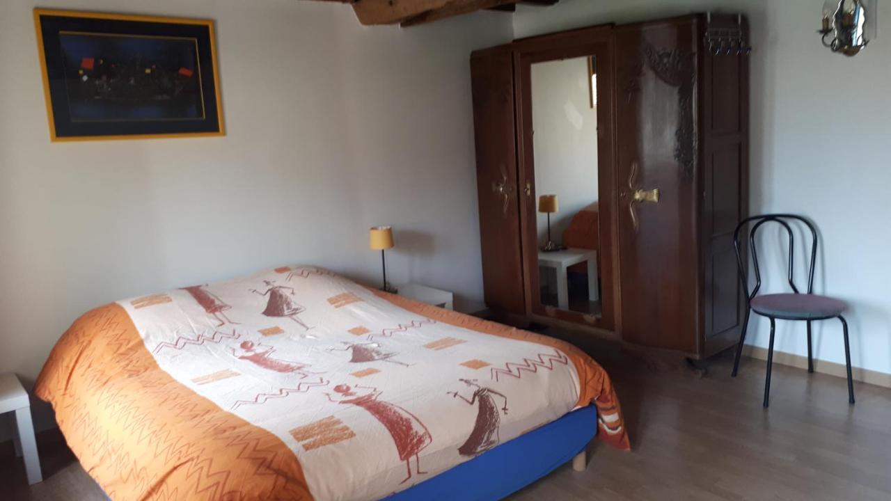 Grand gîte à la campagne Misse Extérieur photo