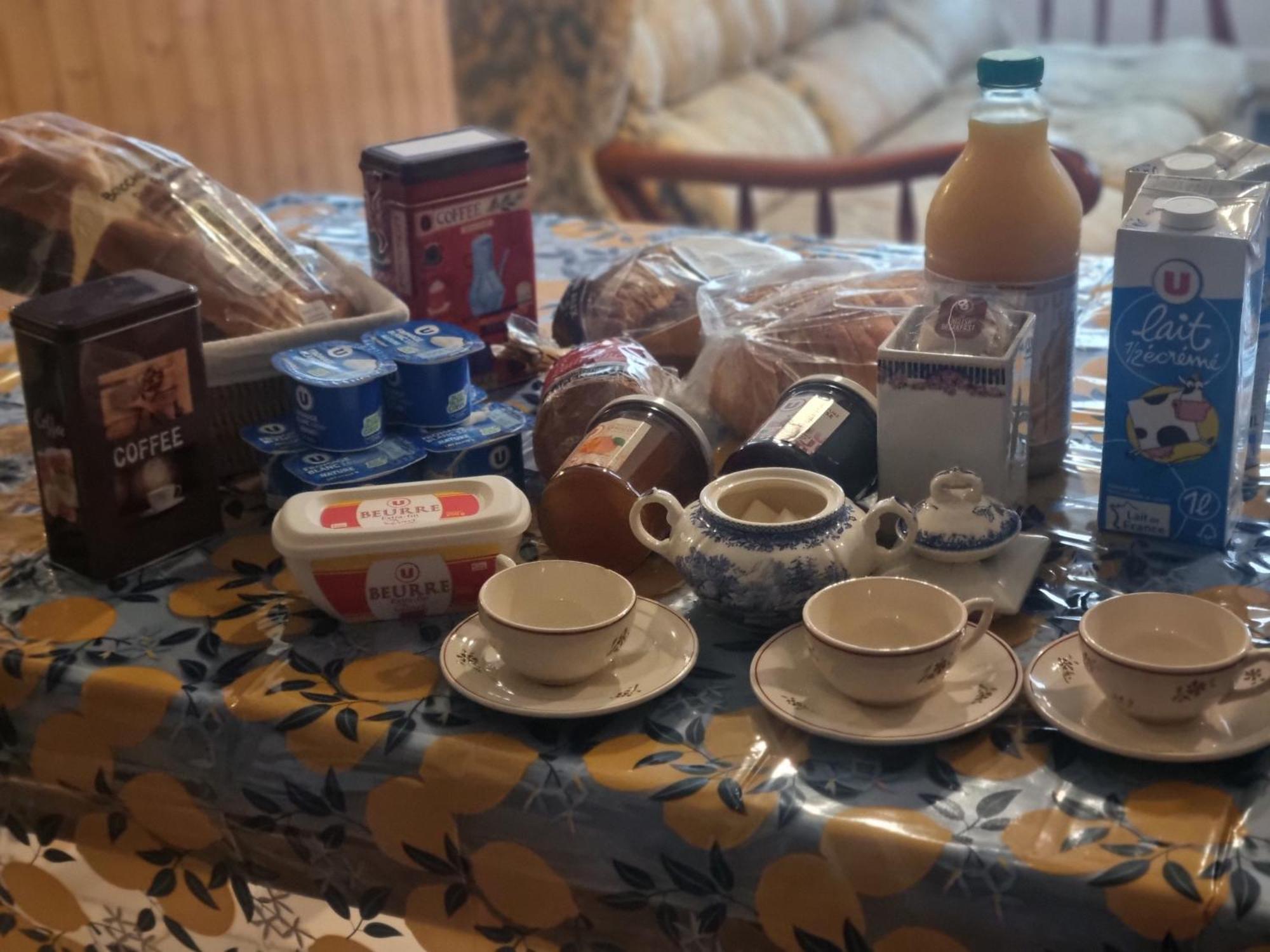 Grand gîte à la campagne Misse Extérieur photo
